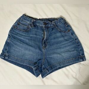 Size 4 denim AE shorts